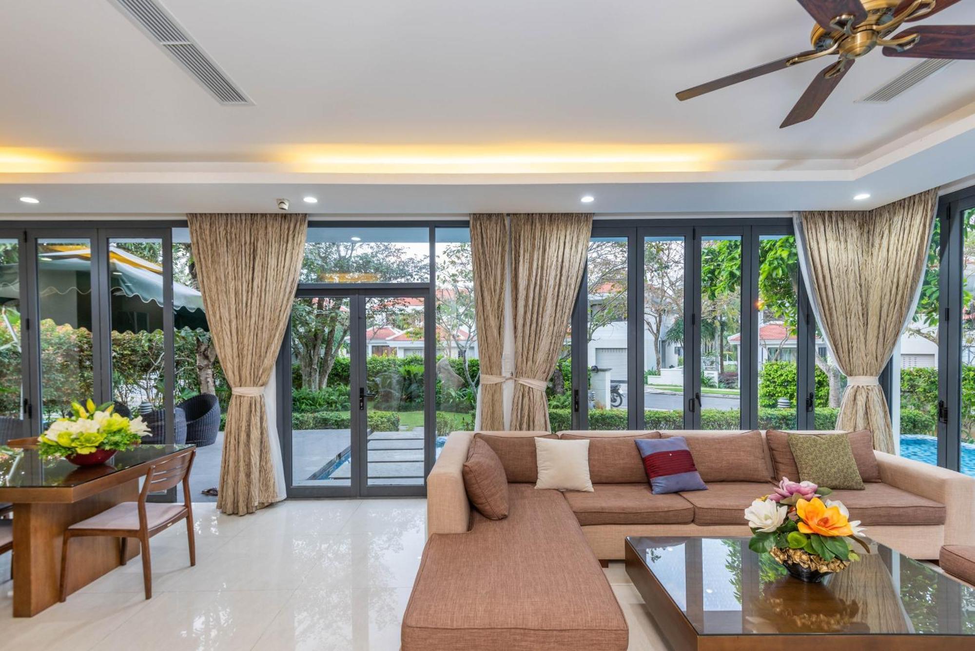 Luxury Dana Beach Resort & Spa Đà Nẵng Chambre photo