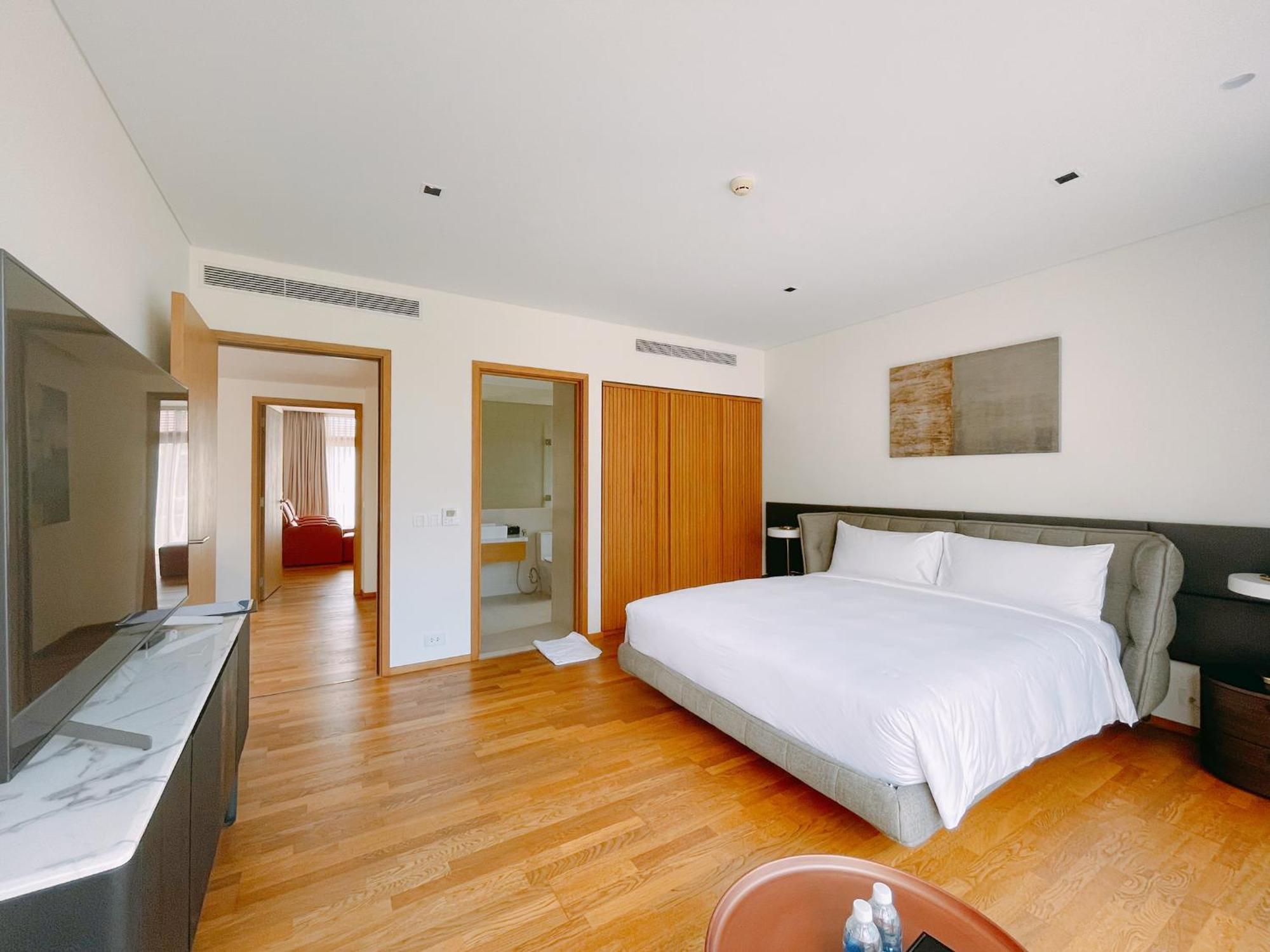 Luxury Dana Beach Resort & Spa Đà Nẵng Chambre photo